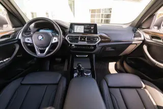 Vehículo de Actividad Deportiva BMW X3 2023 AWD xDrive30i de 4 puertas
