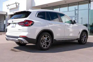 Vehículo de Actividad Deportiva BMW X3 2023 AWD xDrive30i de 4 puertas