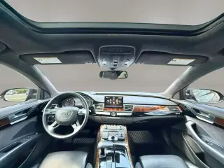 Audi A8 L 2017 AWD 4.0T quattro Sport 4dr Sedán