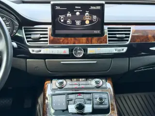 Audi A8 L 2017 AWD 4.0T quattro Sport 4dr Sedán