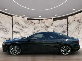 Audi A8 L 2017 AWD 4.0T quattro Sport 4dr Sedán