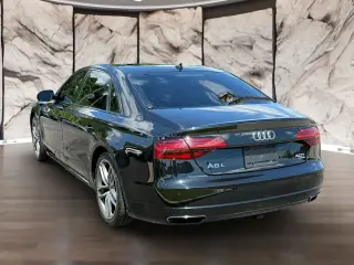 Audi A8 L 2017 AWD 4.0T quattro Sport 4dr Sedán