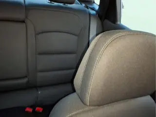 Sedán de 4 puertas Chevrolet Malibu LT 2025 con 1LT