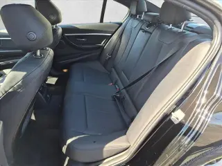 BMW Serie 3 2018 330i Sedán de 4 puertas