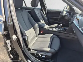 BMW Serie 3 2018 330i Sedán de 4 puertas
