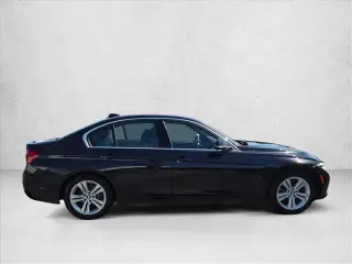 BMW Serie 3 2018 330i Sedán de 4 puertas
