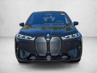 Vehículo de Actividad Deportiva BMW iX 2024 AWD xDrive50 de 4 puertas