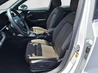 Audi A3 2023 AWD quattro Premium Plus 40 TFSI Sedán 4 puertas