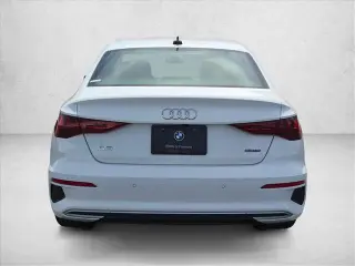 Audi A3 2023 AWD quattro Premium Plus 40 TFSI Sedán 4 puertas