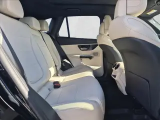 Mercedes-Benz GLC 2024 AWD GLC 300 4MATIC SUV de 4 puertas