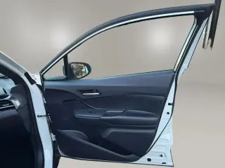 Toyota C-HR 2021 LE 4dr Crossover