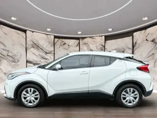 Toyota C-HR 2021 LE 4dr Crossover