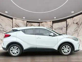 Toyota C-HR 2021 LE 4dr Crossover