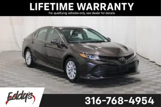 Toyota Camry 2019 LE 4dr Sedán