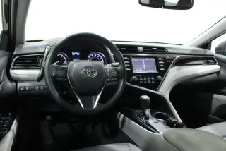 Toyota Camry 2019 LE 4dr Sedán