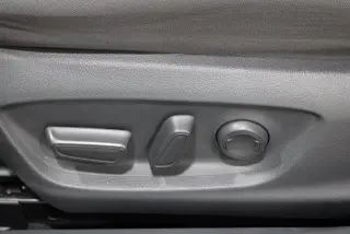 Toyota Camry 2019 LE 4dr Sedán