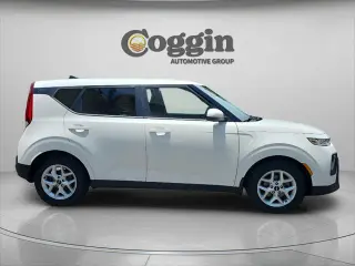 Kia Soul 2022 LX 4dr Crossover CVT