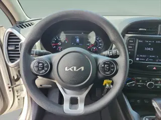Kia Soul 2022 LX 4dr Crossover CVT