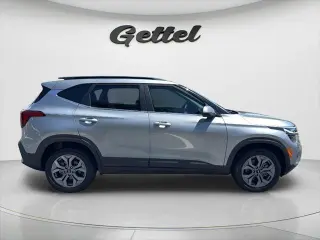 Kia Seltos 2024 AWD S 4dr SUV