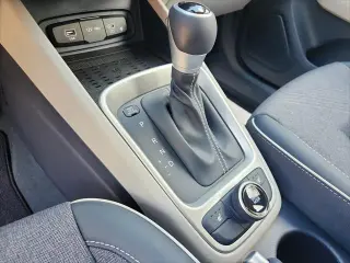 Vehículo Hyundai VENUE 2024 Limited 4dr Crossover