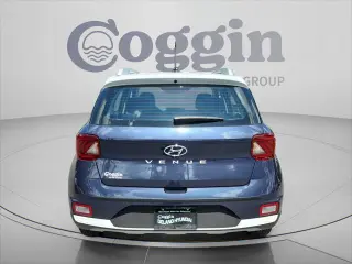 Vehículo Hyundai VENUE 2024 Limited 4dr Crossover