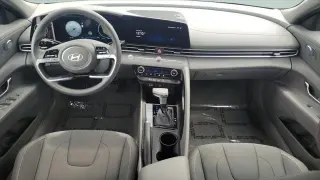 Hyundai ELANTRA 2024 SEL Sedán 4 puertas