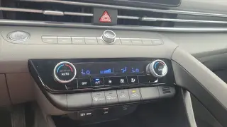 Hyundai ELANTRA 2024 SEL Sedán 4 puertas