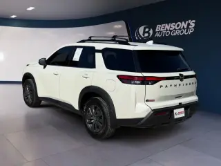 Nissan Pathfinder 2024 SV 4dr SUV
