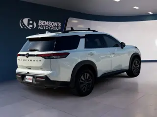 Nissan Pathfinder 2024 SV 4dr SUV