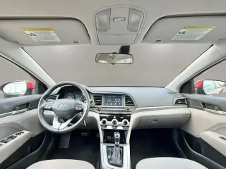 Hundai Elantra 2019 SE 4dr Sedan 6M