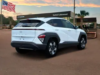 Hundai KONA 2024 SEL 4dr Crossover
