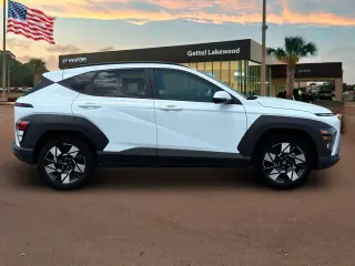 Hundai KONA 2024 SEL 4dr Crossover