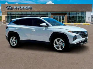 Hyundai TUCSON 2024 SEL 4dr SUV (lanzamiento del medio año)