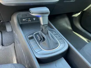 Hyundai KONA 2026 SE 4dr SUV