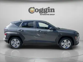 Hyundai KONA 2026 SE 4dr SUV