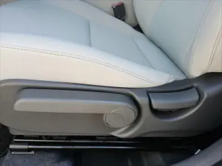 Hyundai KONA 2026 SE 4dr SUV