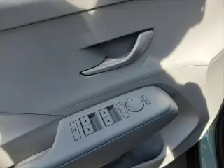Hyundai KONA 2026 SE 4dr SUV
