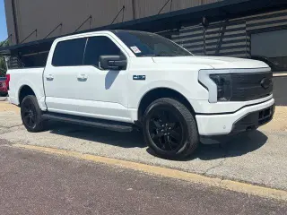 Ford F-150 Lightning 2024 AWD Flash 4dr SuperCrew 5.5 ft. SB