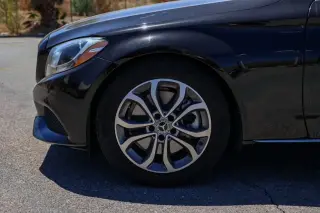 Mercedes-Benz C-Class 2018 C 300 4dr Sedán
