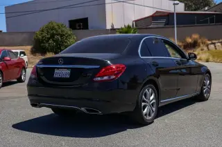 Mercedes-Benz C-Class 2018 C 300 4dr Sedán
