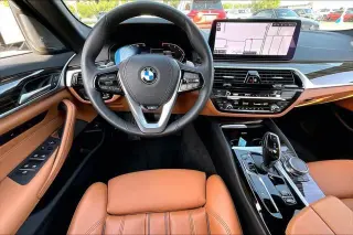 BMW Serie 5 2023 530i 4dr Sedán