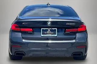BMW Serie 5 2022 AWD M550i xDrive Sedán 4 puertas