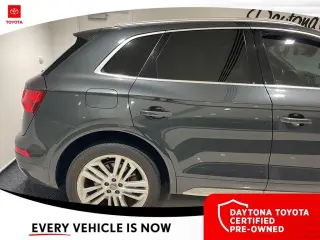 Audi Q5 2018 con tracción en las cuatro ruedas AWD 2.0T quattro Premium Plus 4dr SUV