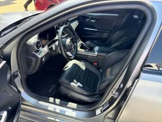 Mercedes-Benz C-Class 2022 C 300 4dr Sedán
