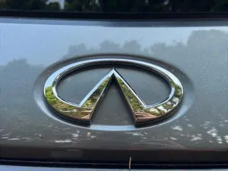 INFINITI QX60 2023 Luxe 4dr SUV