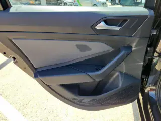 Volkswagen Jetta 2025 SE 4dr Sedan
