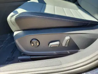 Volkswagen Jetta 2025 SE 4dr Sedan
