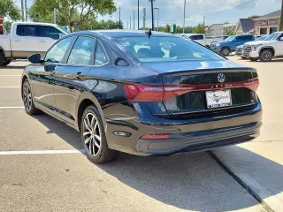 Volkswagen Jetta 2025 SE 4dr Sedan