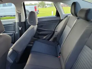 Volkswagen Jetta 2024 S 4dr Sedan 8A