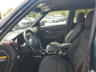 Kia Soul 2018 + Crossover de 4 puertas